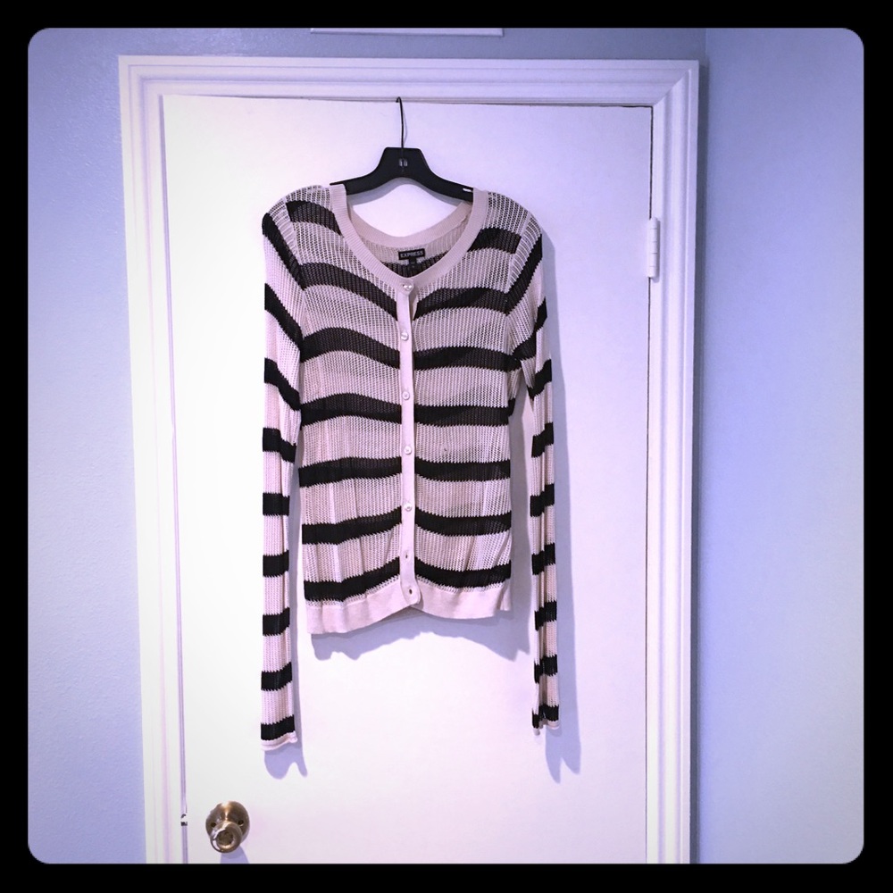 EPRESS BRAND NEW Cardigan SIZE / LARGE